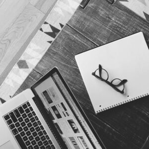 laptop glasses IgmaWebDizajn