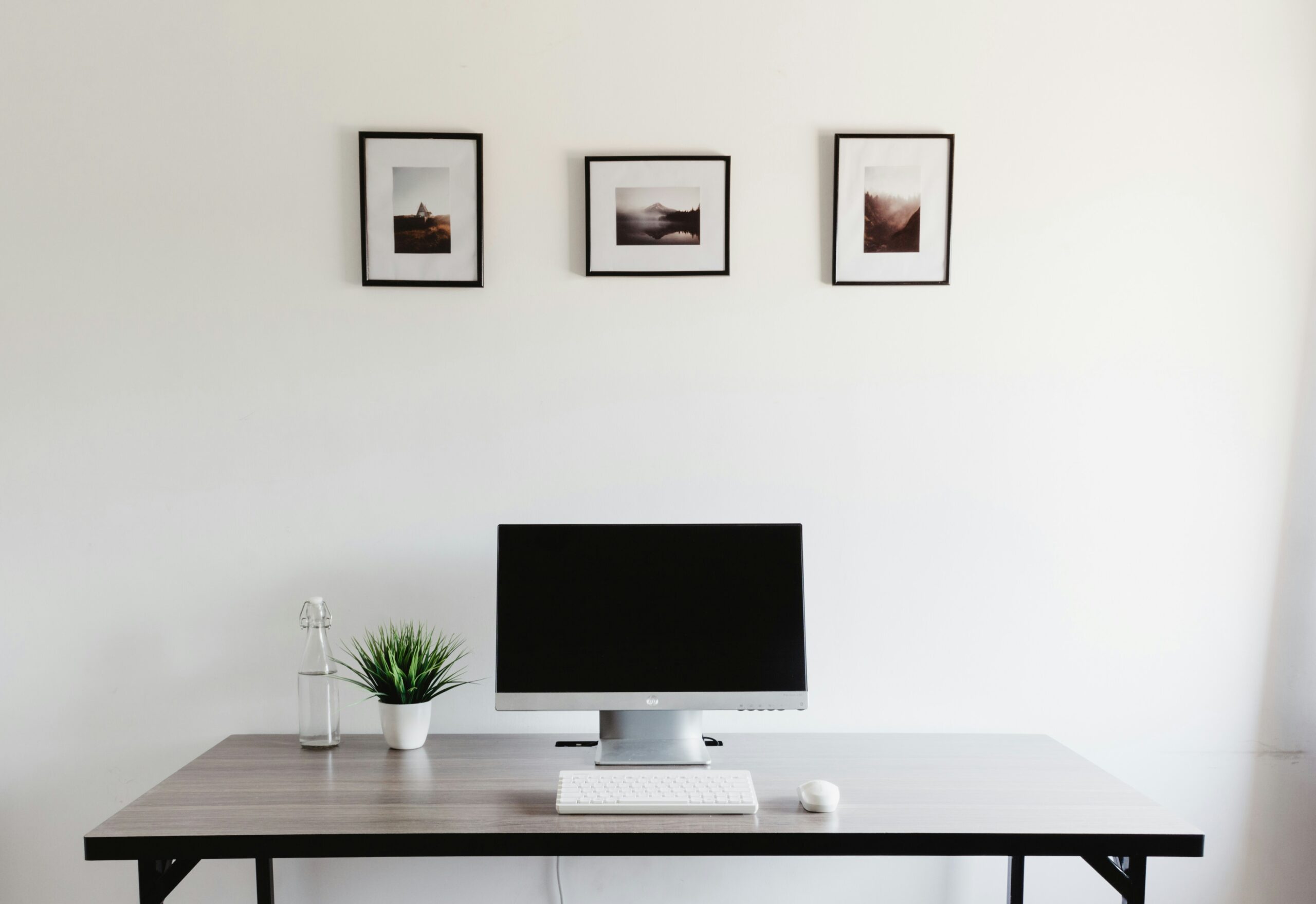 zarak-khan-fj31I5HoOIQ-unsplash
